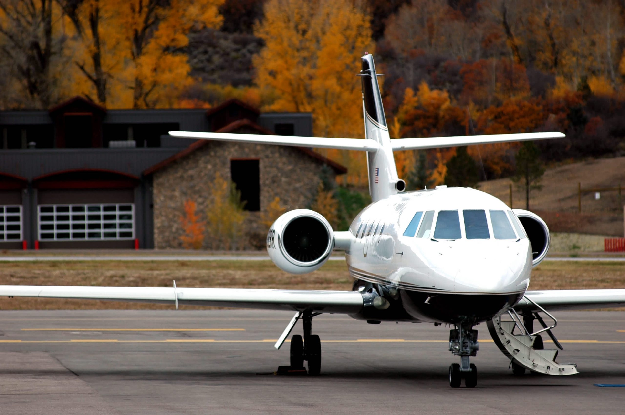 Jet charter flights